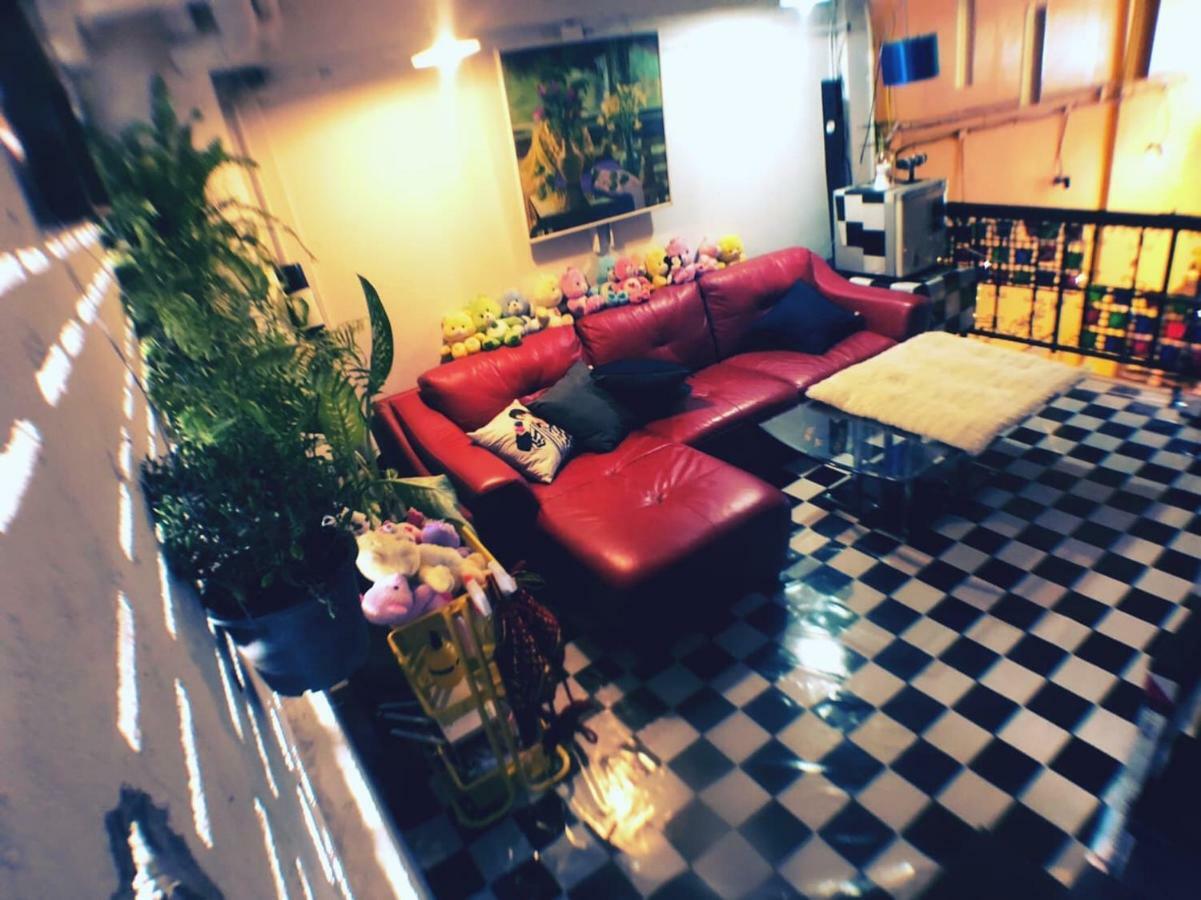 Smart Hostel Chiang Mai Bagian luar foto